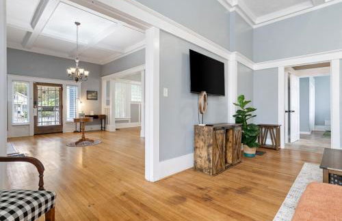 Spacious Homey Stay with Games, Gym, Near Downtown - Foto 18