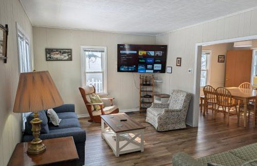 Centennial House - Great Location with Lakeview! - Foto 16