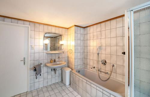 Spacious holiday home in Winterberg with terrace - Foto 23