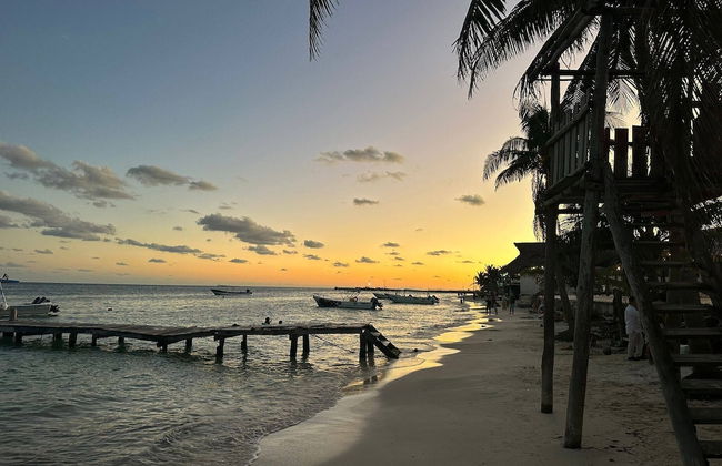 Paradise Awaits in This Seaside Escape! - Foto 30