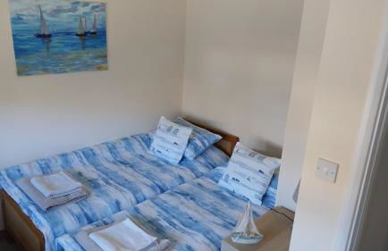 Beautiful 3-Bed Bungalow Kessingland rural retreat - Photo 45