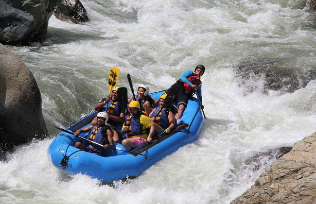 Rafting in the Yaque Del Norte River - Photo 2