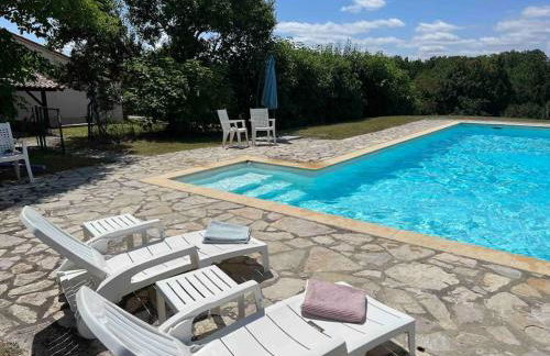 Peaceful gîte with stunning pool near market town - Foto 5