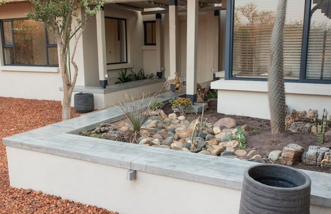 Villa Appelblaar Luxury 4 Bedroom Villa Home in the South African Bush - Photo 24