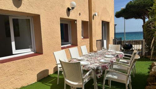 Apartamento con jardín a 11 metros de la playa. B1. - Foto 2, Garden