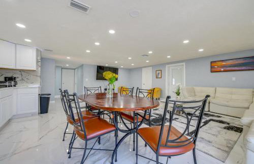 Lakefront Anglers Oasis in Holiday! 8 Mi to Beach - Foto 10