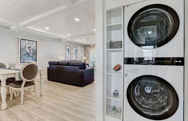 Fully Remodeled Condo with Atlantic Ocean View and Access to Private Fishing Pier by RedAwning - Foto 39