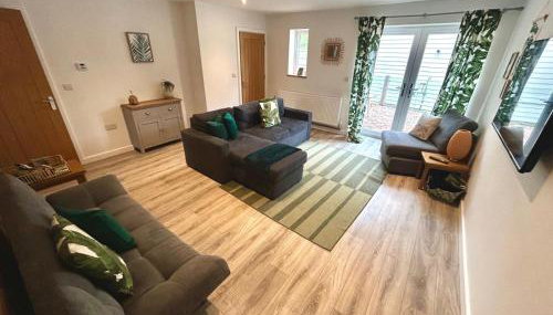 5 - Hedgehog Den, Large dog friendly garden with hottub - Foto 5