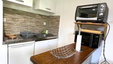 DUPLEX DU PAILHET, T3 neuf, vue montagne, parking, navette, 500m gare et 2 vélos à disposition gratuitement - Foto 3, stove, pet friendly, minibar