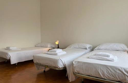 Top accommodation for flights and groups - Foto 8