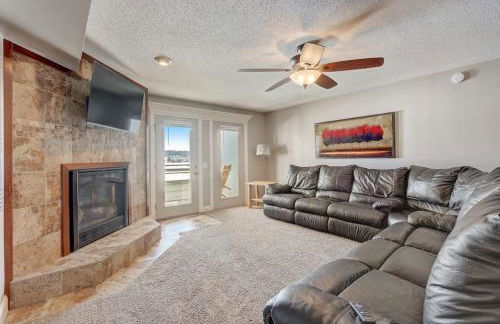 Sunrise Beach for Family Fun and Walk to Noahs Ark - Foto 6