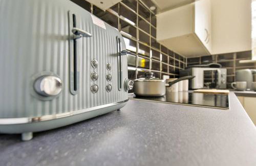 Oldham House, near Town Centre, sleeps 5 - Foto 12