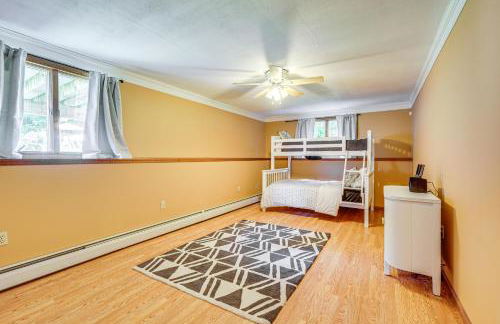 Game Room and Private Yard Family Gem in Kunkletown - Foto 23