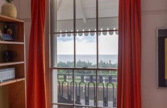 Beautiful Beachfront Townhouse - Foto 35