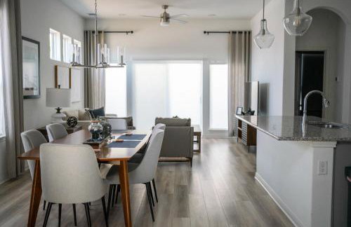 Spacious 4BR Oasis - Pool - Patio - 8 Min to Kalahari - Foto 17