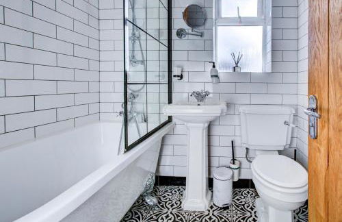 3 bedroom house in South Ockendon, Essex - Foto 16