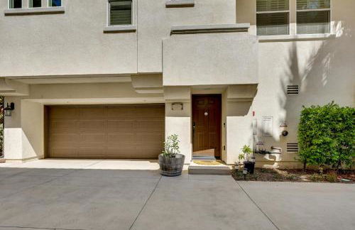 Walk to Public Transit Oceanside Home with Balcony - Photo 25