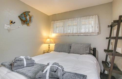 Walk to Town and Beaches! Cozy Home in Coeur dAlene - Foto 11