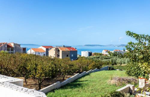 Villa Ana perfect for families with kids and groups,House with heated Pool - Photo 38