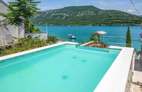 Stunning Home In Ston With Sauna - Photo 10