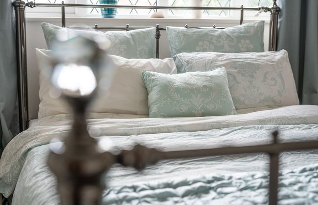 Contemporary Bright House 20 Min To Manc - Photo 11