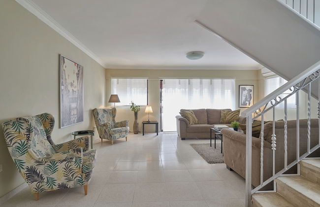 Penthouse in Evaristo Morales Sleeps 14 - Foto 16