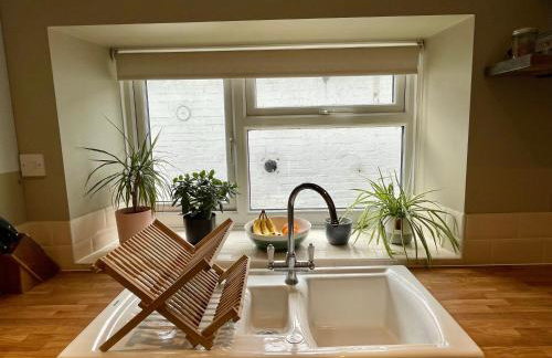 Quiet & Cosy 2-Bedroom Cottage in Coltishall - Foto 10