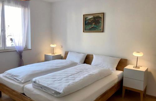 Ferienwohnung Central 1st floor - hochwertige Wohnung mit Balkon und Aufzug - Foto 12