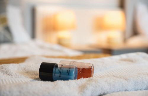 BEST PRICE! Perfect Gunwharf Accommodation - 5 single beds or Kingsize FREE PARKING - Foto 41