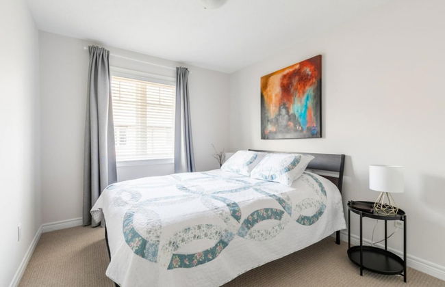 Modern Lakeshore 3BR 3BA TH Free Parking BBQ - Foto 13