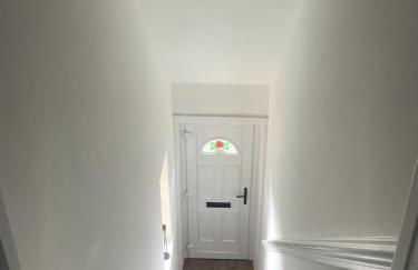 Spacious 3 bed flat- Free parking Edinburgh & Fife - Foto 7