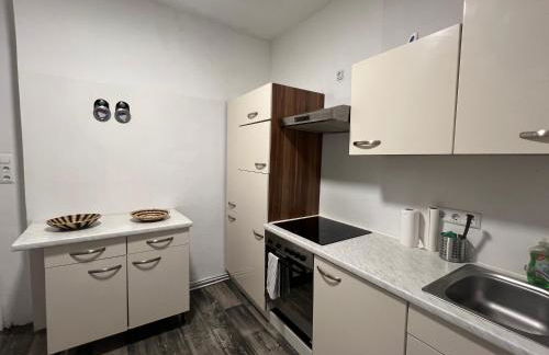 Monteur & Ferienwohnung mit Balkon, 3 Schlafzimmer & Platz für 6 Personen - Photo 15