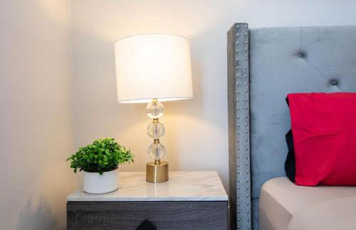 Chic Hollywood Retreat 2Bed Rooftop Pool with Iconic Views - Foto 31