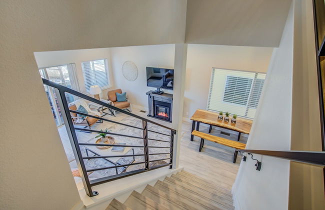 4BR Mnt Viewsmodern Urbanityrooftop Patio - Foto 42