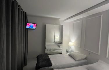 Parque Santiago 1 luxury apartament 229 pool view - Photo 15