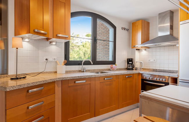 Los Arqueros Sunny Balcony With Pool - Ref M52 - Photo 17