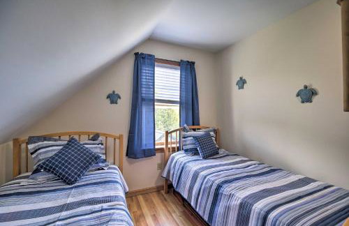 Lake Champlain Home with Decks, Kayaks and Fire Pit! - Foto 25