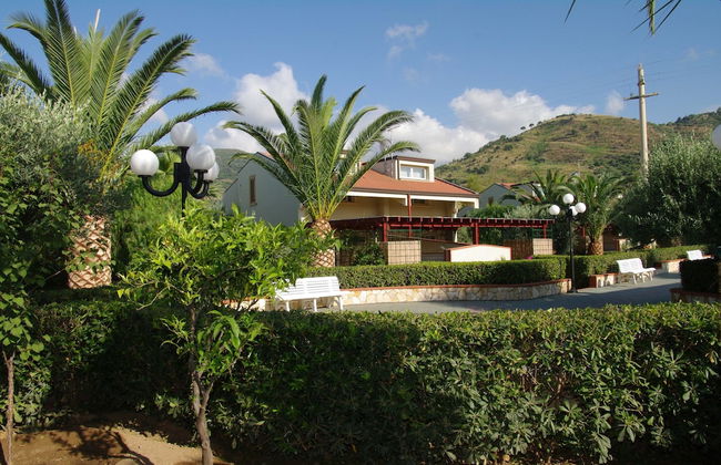 Beautiful Apartment for 5 People in Residence - Foto 32