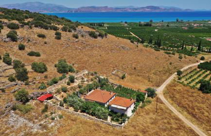 Pontinos Villa - Photo 5