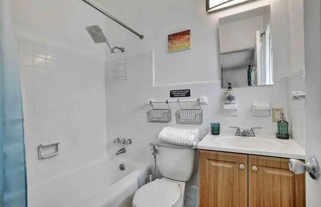 Palm Lined Oasis Walk To Beach - Foto 20