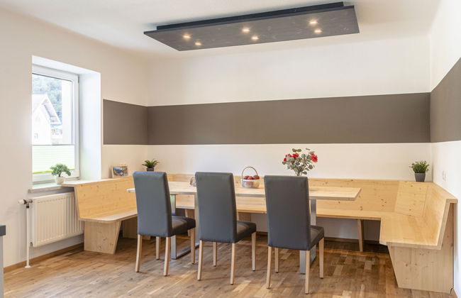 mit 3 Schlafzimmern - Foto 2