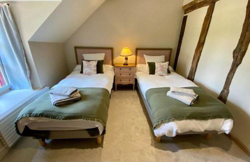 Beautiful Farmhouse - 1h40 South Paris - Foto 12