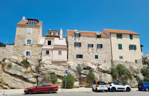 ANGEL BY THE SEA LUXE Apartment - Photo 40