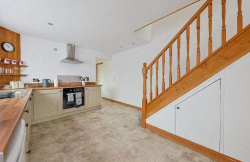 Spacious Self Contained Annexe with Parking - Pass the Keys - Foto 13