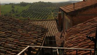 Trilocale nel centro storico - Foto 3