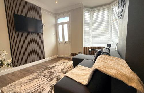 Stylish 2BR - Sleeps 6 - Central Stourbridge Gem - Foto 15