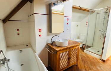 Logement 4 pers - Cœur de ville - calme - boîte à clé arrivée autonome à partir de 16h00 départ 11h00 - Foto 4