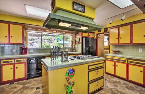 Colorful El Cajon Gem Deck, Garden and Valley Views - Foto 11