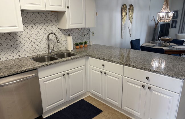 Ocean View 2 Bed, 2 Bath, Steps to the Beach - Spanish Trace 240 - Foto 20