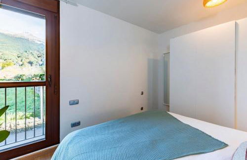 El Nido del Pirineo Estilo y Calidez en Villanúa - Foto 34